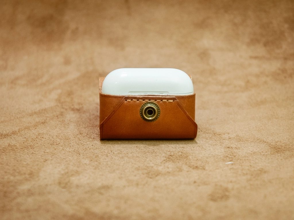 AirPod Pro leather case