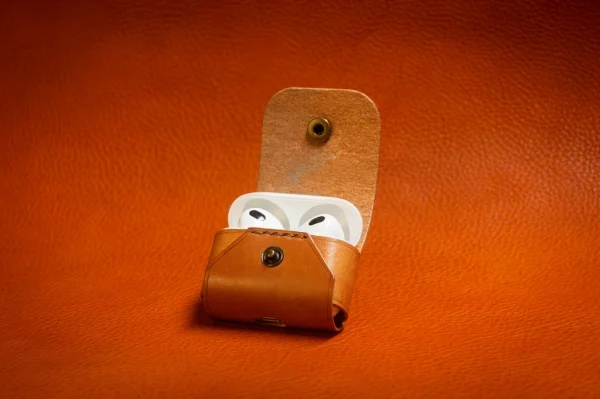 AirPods Gen 4